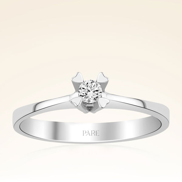 0,06 Karat Pırlanta Kolu Kalpli Tektaş Yüzük - Pare Pırlanta