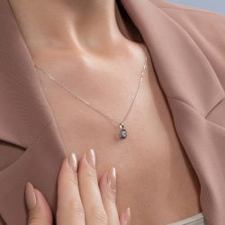 0,07 Karat Pırlanta Baget Kolye - 2