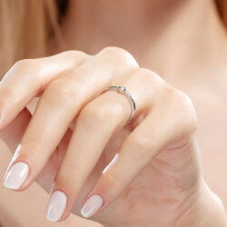 0,08 Karat Tektaş Pırlanta Yüzük - 5