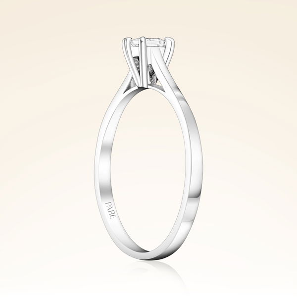 0,09 Karat Prenses Kesim Tektaş Pırlanta Yüzük - Pare Pırlanta