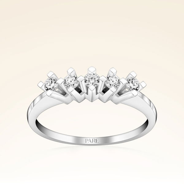 0,10 Karat Beştaş Pırlanta Yüzük - Pare Pırlanta