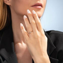 0,11 Karat Pırlantalı Baget Yüzük - 3