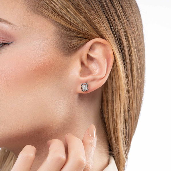 0,13 Karat Efektli Baget Pırlanta Küpe - Pare Pırlanta