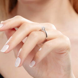 0,13 Karat Tektaş Pırlanta Yüzük - 5