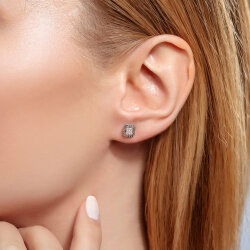 0,14 Karat Efektli Baget Pırlanta Küpe - 2