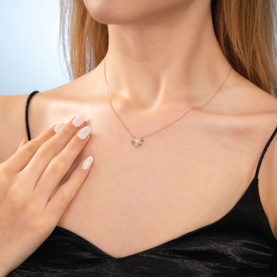 0,14 Karat Pırlantalı Trend Kolye - Pare Pırlanta