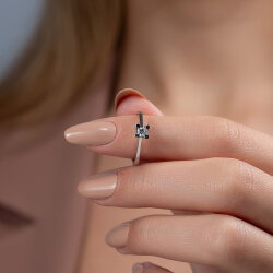 0,15 Karat Tektaş Pırlanta Yüzük - 5