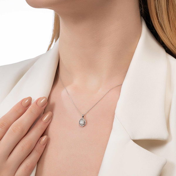 0,18 Karat Efektli Baget Pırlanta Kolye - Pare Pırlanta