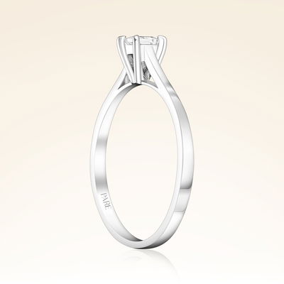 0,18 Karat Prenses Kesim Tektaş Pırlanta Yüzük - Pare Pırlanta