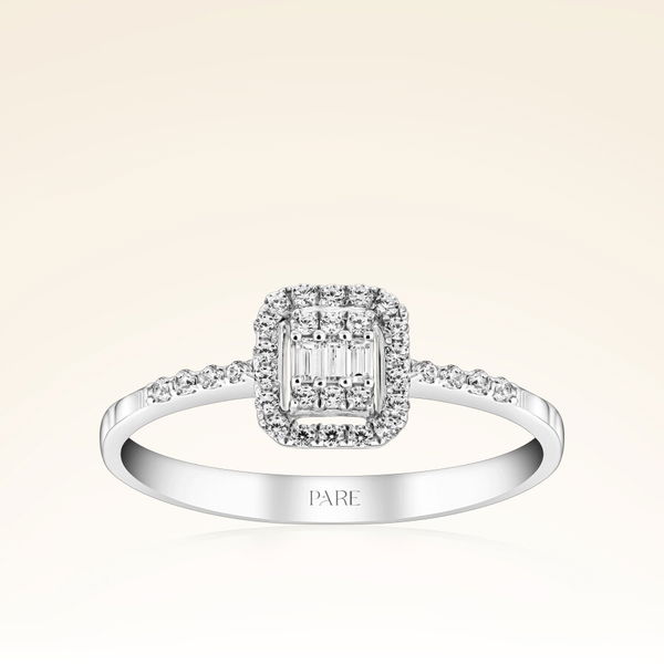 0,22 Karat Kolu Taşlı Baget Pırlanta Yüzük - Pare Pırlanta