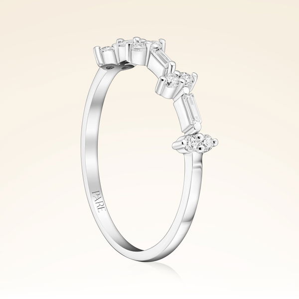 0,23 Karat Pırlanta Baget Taşlı Yüzük - Pare Pırlanta