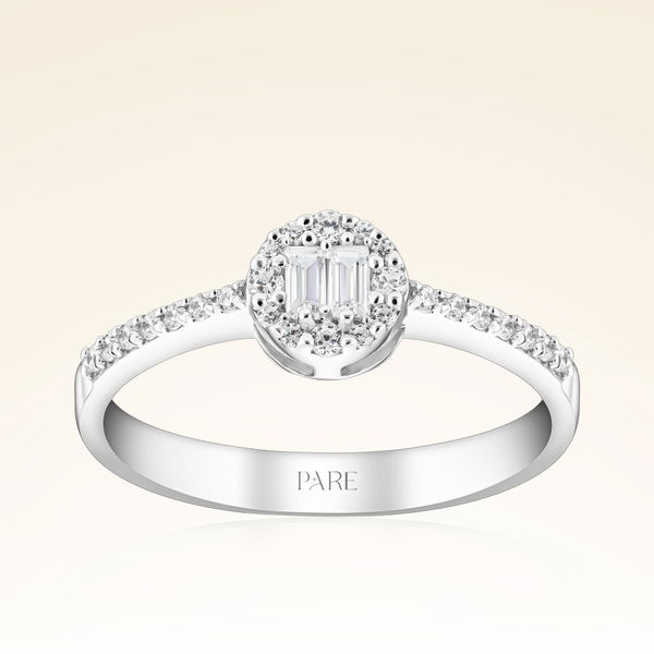 0,23 Karat Kolu Taşlı Baget Pırlanta Yüzük - Pare Pırlanta