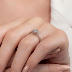 0,25 Karat Kolu Taşlı Baget Pırlanta Yüzük - PR00069 - 7
