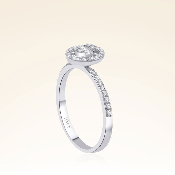 0,25 Karat Kolu Taşlı Baget Pırlanta Yüzük - Pare Pırlanta