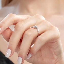 0,27 Karat Pırlanta Tasarım Kalp Yüzük - 4