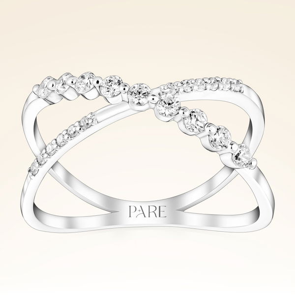 0,28 Karat Fantezi Pırlanta Yüzük - Pare Pırlanta