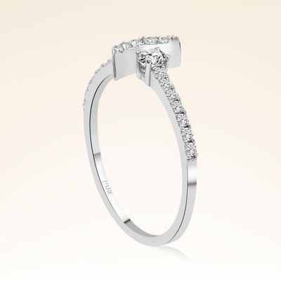 0,28 Karat Kolu Taşlı Trend Pırlanta Yüzük - Pare Pırlanta