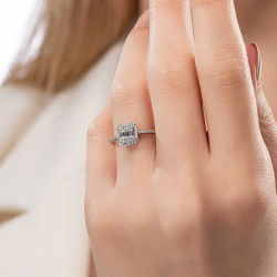 0,29 Karat Efektli Baget Pırlanta Yüzük - 4