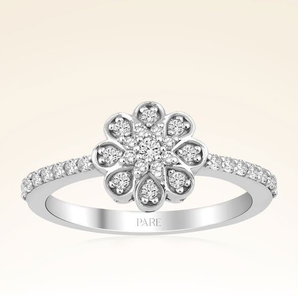 0,29 Karat Kolu Taşlı Fantezi Pırlanta Yüzük - Pare Pırlanta