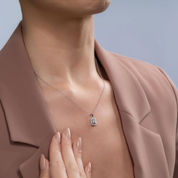 0,30 Karat Baget Pırlanta Kolye - Pare Pırlanta