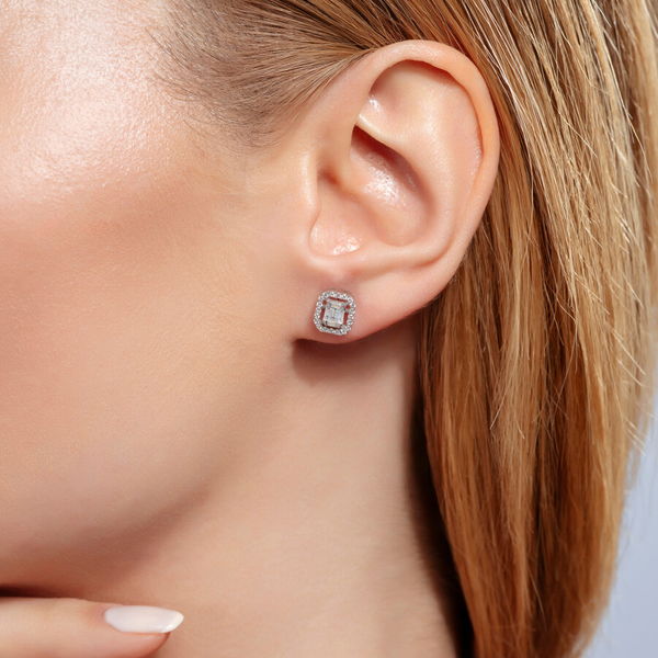 0,30 Karat Baget Pırlanta Küpe - Pare Pırlanta