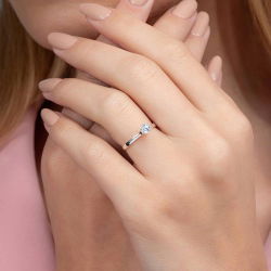 F Renk 0,30 Karat HRD Sertifikalı Tektaş Pırlanta Yüzük - 5