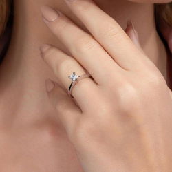 D Renk 0,30 Karat HRD Sertifikalı Tektaş Pırlanta Yüzük - 5