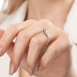 G Renk 0,30 Karat HRD Sertifikalı Tektaş Pırlanta Yüzük - 6