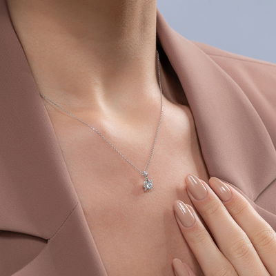 0,30 Karat Tektaş Pırlanta Kolye - Pare Pırlanta