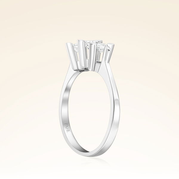 0,30 Karat Tria Pırlanta Yüzük - Pare Pırlanta