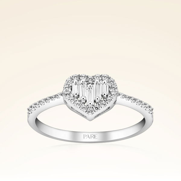 0,32 Karat Baget Kalp Pırlanta Yüzük - Pare Pırlanta