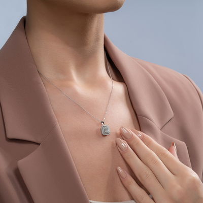 0,43 Karat Baget Pırlanta Kolye - Pare Pırlanta