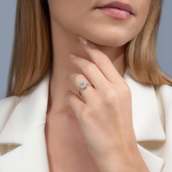 0,43 Karat Kolu Taşlı Baget Pırlanta Yüzük - 4