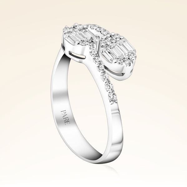 0,44 Karat Kolu Taşlı Baget Pırlanta Yüzük - Pare Pırlanta