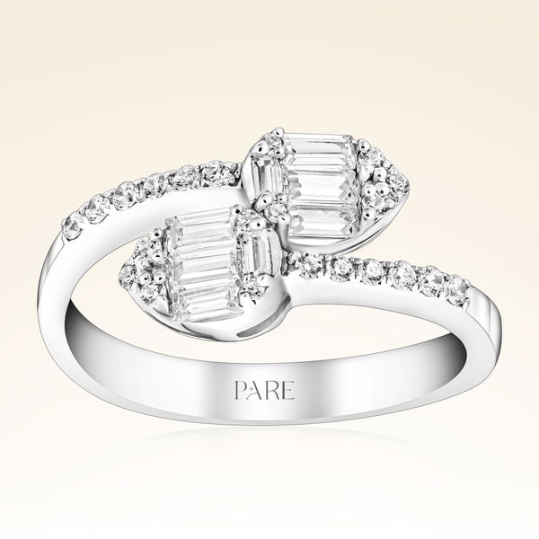 0,45 Karat kolu Taşlı Baget Pırlanta Yüzük - Pare Pırlanta