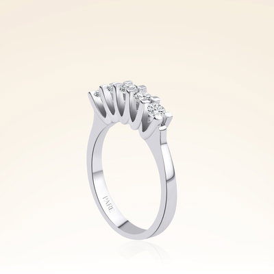 0,50 Karat Beştaş Pırlanta Yüzük - Pare Pırlanta