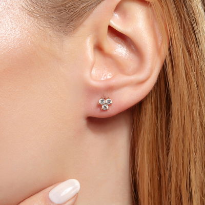 0,50 Karat Pırlantalı Üç Taşlı Trend Küpe - Pare Pırlanta