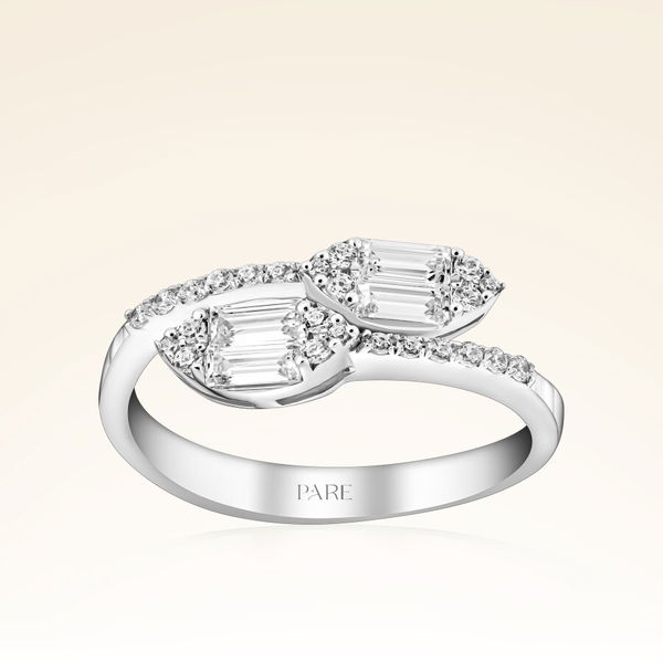 0,51 Karat kolu Taşlı Baget Pırlanta Yüzük - Pare Pırlanta