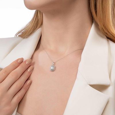 0,52 Karat Baget Pırlanta Kolye - Pare Pırlanta