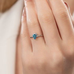 0,55 Karat Swiss Blue Topaz Pırlanta Yüzük - 4