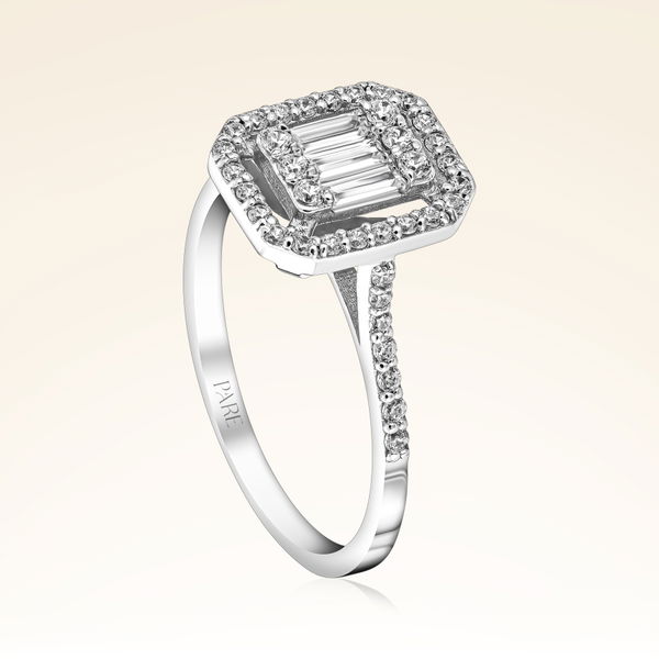 0,57 Karat Kolu Taşlı Baget Pırlanta Yüzük - Pare Pırlanta