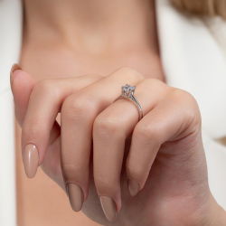 G Renk 0,60 Karat HRD Sertifikalı Tektaş Pırlanta Yüzük - 6