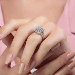 0,68 Karat Kolu Taşlı Baget Pırlanta Yüzük - 5