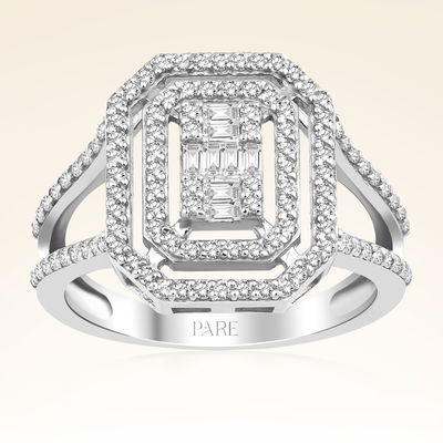 0,68 Karat Kolu Taşlı Baget Pırlanta Yüzük - Pare Pırlanta