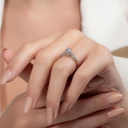 0,69 Karat Kolu Taşlı Tektaş Pırlanta Yüzük - 6