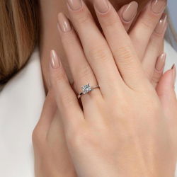 G Renk 0,70 Karat HRD Sertifikalı Tektaş Pırlanta Yüzük - 5