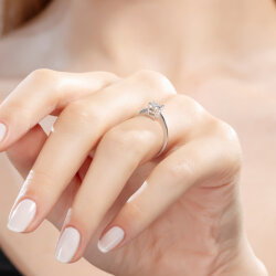0,07 Karat Pırlanta Kalpli Coronet Yüzük - 4
