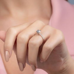 G Renk 0,70 Karat HRD Sertifikalı Tektaş Pırlanta Yüzük - 6