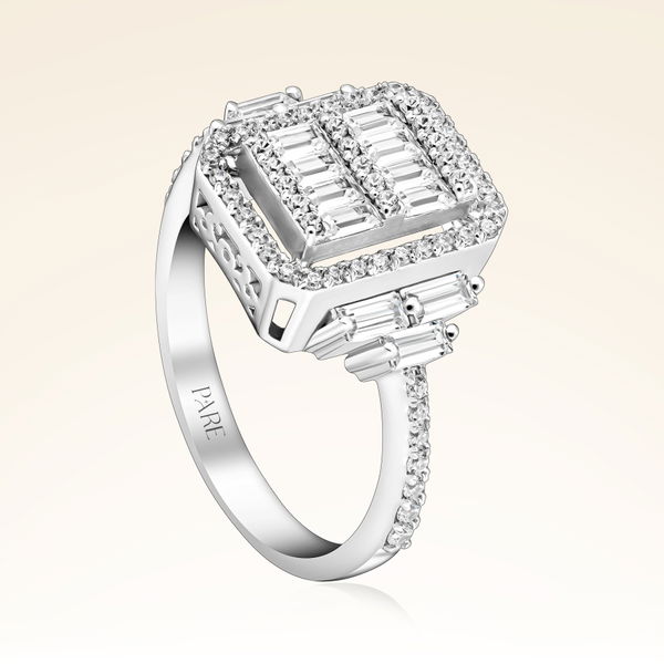 0,88 Karat Kolu Taşlı Baget Pırlanta Yüzük - Pare Pırlanta