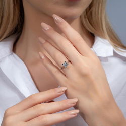 G Renk 0,90 Karat HRD Sertifikalı Tektaş Pırlanta Yüzük - 4